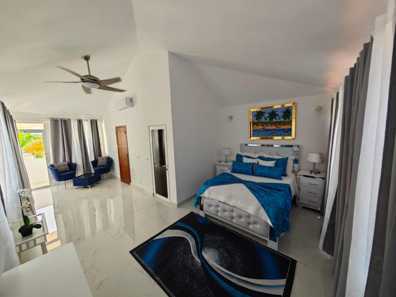 Residencial Las Palmeras De Willy Boca Chica Exterior photo